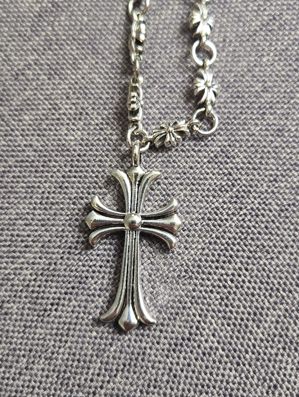 Chrome Hearts Tiny E Choke Chain Necklace